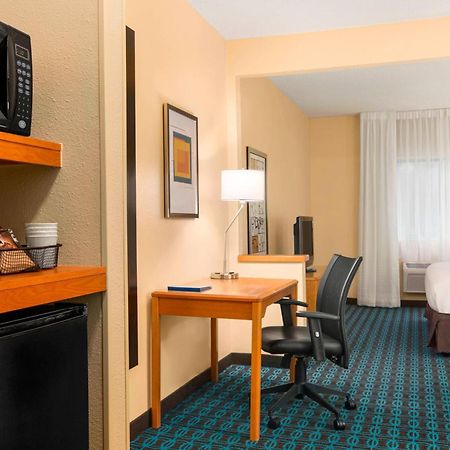 Fairfield Inn Racine Exterior photo